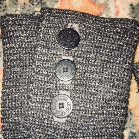 UGG Australia Gray Classic Cardy Ribbed Knit Tall Slip On Wood Button Boots 8 - Picture 9 of 11